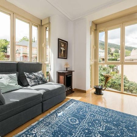 ホテルDuplex El Escorial サン・ロレンソ・デ・エル・エスコリアル エクステリア 写真